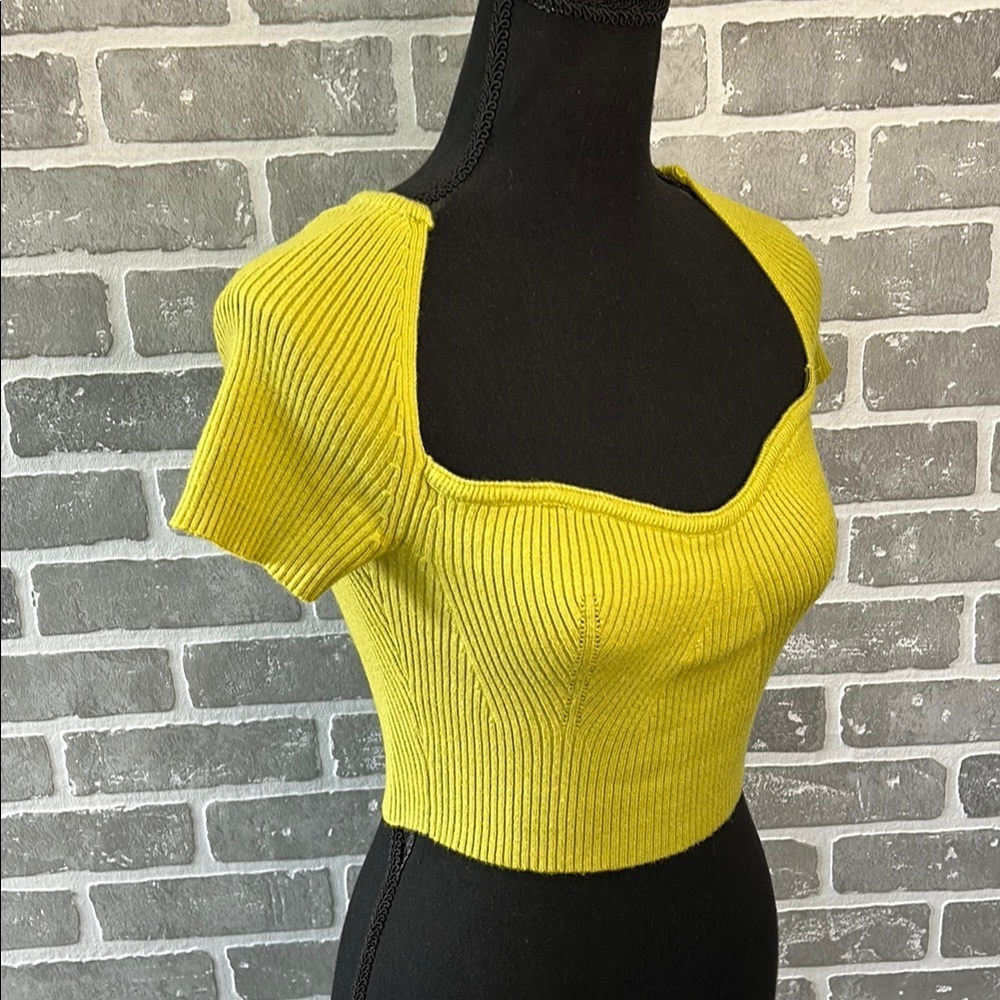 Isalis Ribbed Crop Top Sweater Small Lime Green Sweetheart Neckline Y2K - Picture 4 of 14